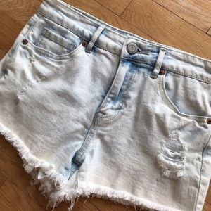 Distressed High Waisted Cutoff Jean Shorts